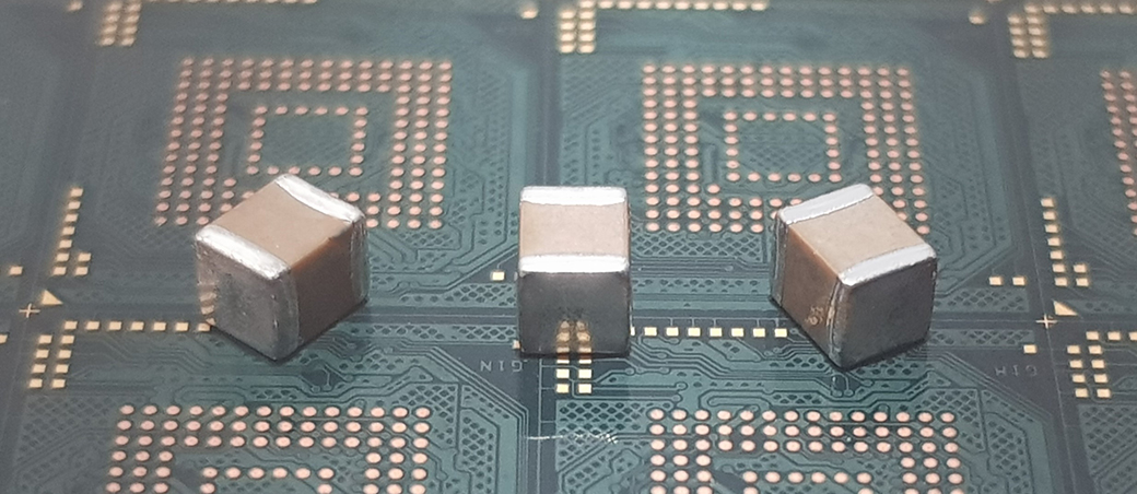 [참고사진]5G 기지국용 MLCC.jpg